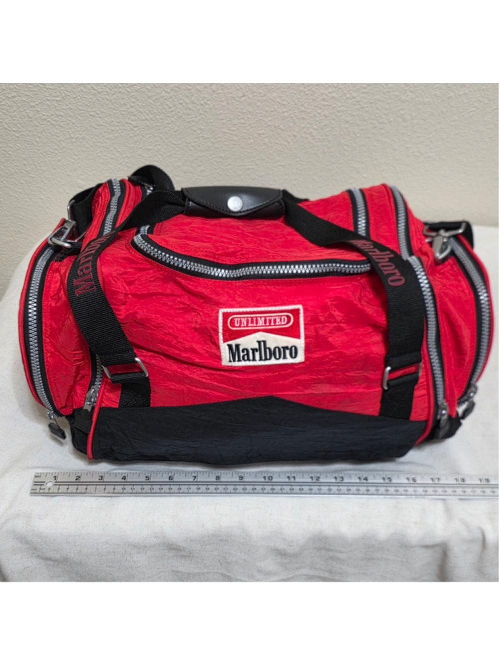 Vintage 90s Marlboro Unlimited Nylon Duffle Bag Red Black Travel Gym Shoulder - Picture 11 of 13